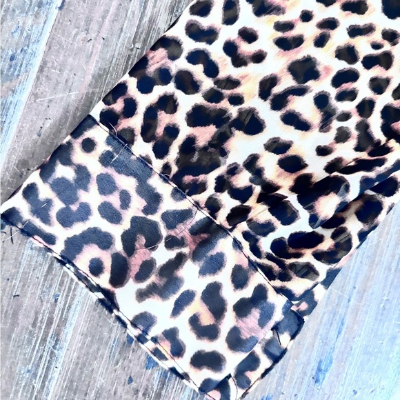 Chico's Asymmetrical Leopard Tunic Top Brown and Black Size 0 (Small) - Picture 5 of 10